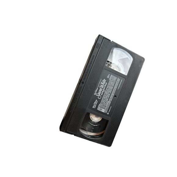 Walt Disney Masterpiece Snow White And The Seven Dwarfs VHS Tape With Clamshell - Picture 4 of 7